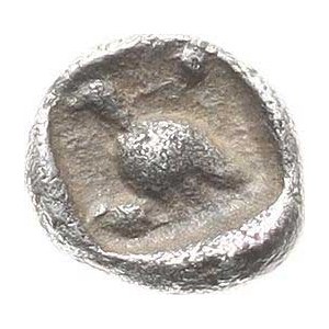 Ionia – Miletus (510–494 B.C.), AR trihemitartemorion (3/8 obol) 0.21 g – Lion’s head facing right / v