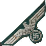 Germany - Third Reich (1933–1945), Patch - silver-embroidered eagle with a swastika on a green woven l