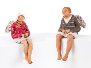 Katarzyna Puchalska, Codzienne anioły w czerwonej bluzce i w swetrze I (siedzące), 2013