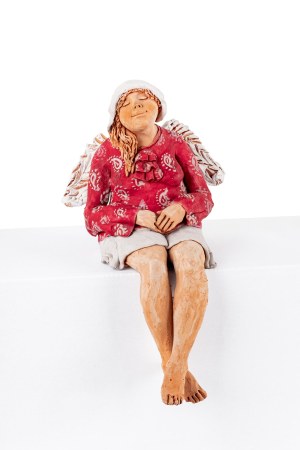 Katarzyna Puchalska, Codzienne anioły w czerwonej bluzce i w swetrze I (siedzące), 2013