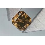 DIAMANT NATUREL DE COULEUR 0,25 ct | PURETÉ : P1 | TAILLE : RADIANT Estimation officielle de l'expert : 1 661 USD (environ 6 300 PLN TTC)