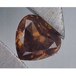 DIAMANT NATUREL DE COULEUR 0,22 ct | PURETÉ : SI1 | TAILLE : CŒUR Estimation officielle de l'expert : 1 747 USD (environ 7 000 PLN TTC)