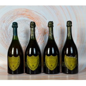 Champagne - Dom Pérignon. Champagne. - 1970. 3 bts. - 1966...