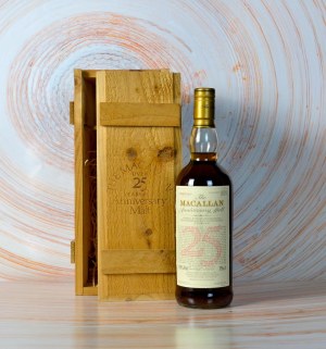 Whisky - Macallan Anniversary 25 years old 1971. Single Hi...