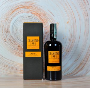Rum - Diamond 1981 S. Very Old Demerara Rum. Guyana. ...