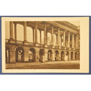 [Warszawa - Pałac saski i grób Nieznanego Żołnierza. H. Poddębski.