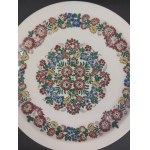 A small plate hand-decorated by Barbara Szymon. Staniszcze Wielkie. Cepelia Opole. 1978.