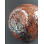 Vase. Handgeformtes Natriumglas mit unregelmäßiger Form