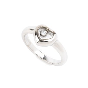 CHOPARD, Happy Diamonds Collection: heart-shaped diamond gold ring