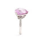 CHOPARD, kolekcja Happy Diamonds, pierścionek w kształcie serca ze złota, diamentów i szkła