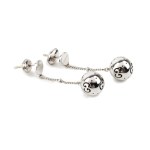 GUCCI, Gold drop pair of earrings