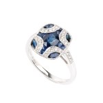 BRANAR PARIS, Art Deco-style platinum ring with sapphires and diamonds