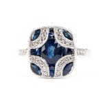 BRANAR PARIS, Art Deco-style platinum ring with sapphires and diamonds