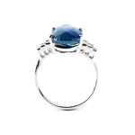 Blue sapphire diamond gold ring