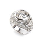 Diamond gold band ring