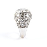 Diamond gold band ring