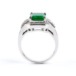 Emerald diamond gold ring
