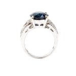 Blue sapphire diamond gold ring