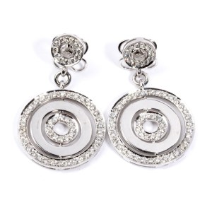 Diamond gold earrings