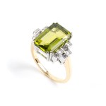 Peridot diamond gold ring