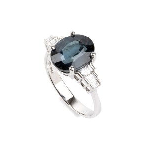 Blue sapphire diamondgold ring