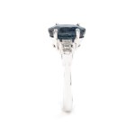 Blue sapphire diamondgold ring