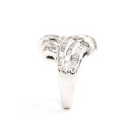 Diamond gold band ring