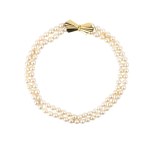 Pearl gold necklace