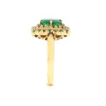Emerald gold ring