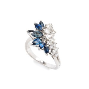 Blue sapphire diamond gold ring