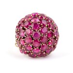Ruby gold ring