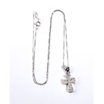 Diamond gold pendant