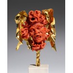 CARLO PARLATI, Important coral and gold sculpture depicting the head of Medusa 1980s