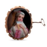English Victorian gold brooch with porcelain miniature late 19th century