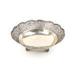 italian solid silver basket mid-20th Century