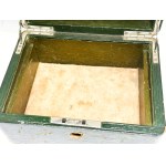 Vintage box for jewelry and trinkets