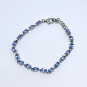 Silver bracelet with natural tanzanites
