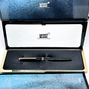 Montblanc Full Set Pen with 14K/585 Gold Nib