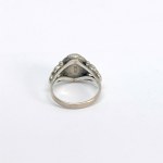 Silberner Vintage-Ring mit einem natürlichen Labradorit
