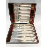 Walker & Hall Ltd. Sheffield silver-plated fishing set in its original packaging