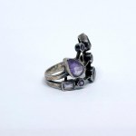 Silver ring with natural amethysts