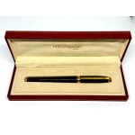 A Dupont pen in its original box