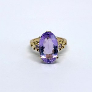 Großer, vergoldeter Silberring mit natürlichen Amethysten