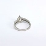 Bague en argent sertie d'un citrine naturel et de topazes blanches