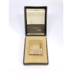 Gold-plated S.T. Dupont lighter, full set with box and papers