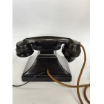 Historický bakelitový telefon