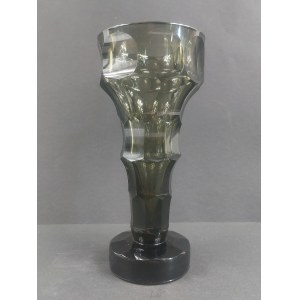Art Deco-style vase. Czechoslovakia, 1920s. Josef Hofmann?