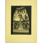 PHOTOGRAPH - Kraków. Courtyard of the Jagiellonian Library - Stanisław Kolowca - 1930s [Copernicus monument, extremely rare]