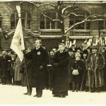 PHOTOGRAPH - Oath of the Greater Poland Army, January 26, 1919. Oath before the Banner [Commander-in-Chief of the Greater Poland Uprising, Dowbor-Muśnicki, Virtuti Militari]