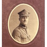 PHOTOGRAPH - Polish Army Soldier [Captain, 24x16 cm]